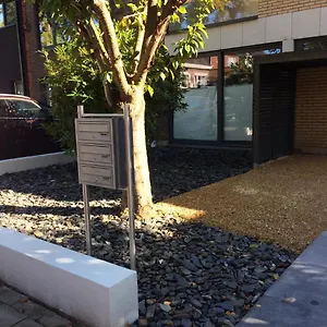 Akker Terras Met Jacuzzi Appartement Mortsel
